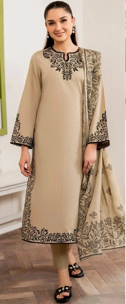 Women's Olive Green Embroidered Kurta Pajama Set