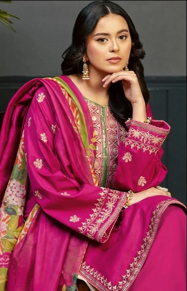 Women's Olive Green Embroidered Kurta Pajama Set -2 - Image 9