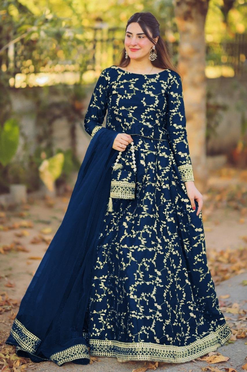 Purple Chiffon Maxi Set with Pearls & Lace Dupatta -1